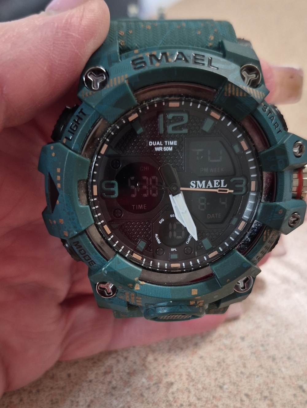 Men's Dual-Time Sport Watch — Green Camo
